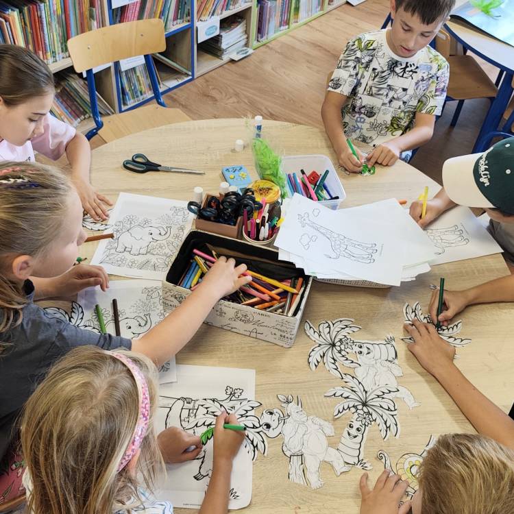 WAKACJE W BIBLIOTECE W BRUDZOWICACH